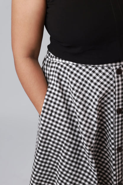 Black Chic Check